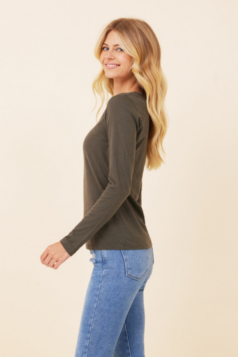 Majestic Cotton/Cashmere Long Sleeve Crewneck in Pine Green