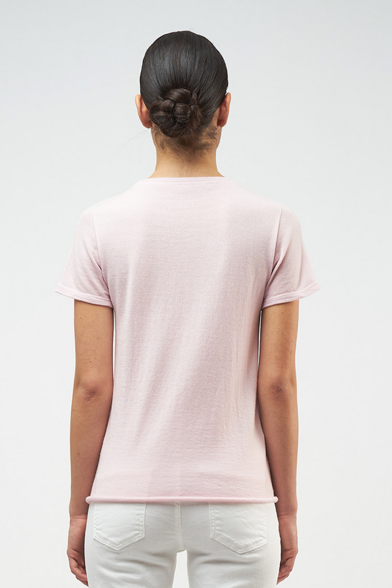 Majestic Short Sleeve Cashmere Crewneck in Petale